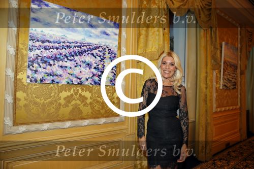 Amsterdam 26 november 2013
Opening expositie Judith osborn in het Amstel hotel. Partner Bert v d Veer is natuurlijk ook aanwezig.