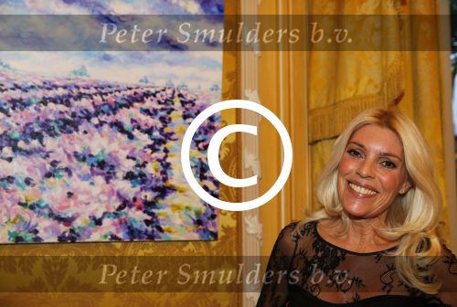 Amsterdam 26 november 2013
Opening expositie Judith osborn in het Amstel hotel. Partner Bert v d Veer is natuurlijk ook aanwezig.