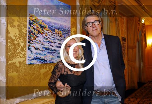 Amsterdam 26 november 2013
Opening expositie Judith osborn in het Amstel hotel. Partner Bert v d Veer is natuurlijk ook aanwezig.
