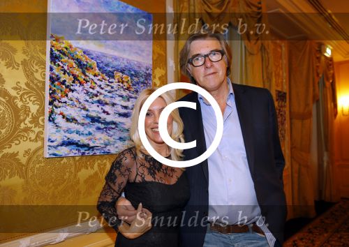 Amsterdam 26 november 2013
Opening expositie Judith osborn in het Amstel hotel. Partner Bert v d Veer is natuurlijk ook aanwezig.