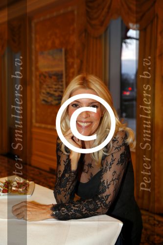 Amsterdam 26 november 2013
Opening expositie Judith osborn in het Amstel hotel. Partner Bert v d Veer is natuurlijk ook aanwezig.