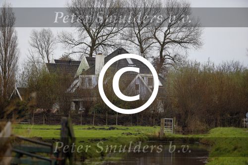 Uitdam 28 november 2013
Katja Schuurman en Thijs romer hun huis
