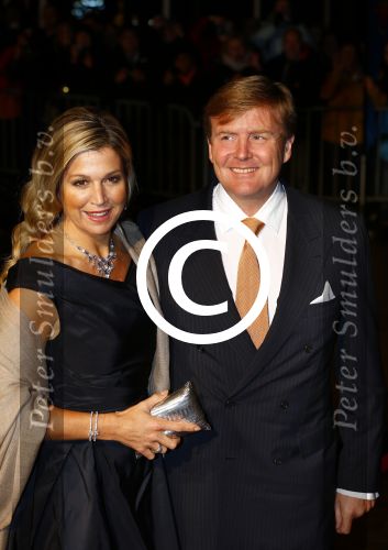 Scheveningen 30 november 2013
Voorstelling in het circustheater ivm met 200 jaar koninkrijk in Nederland. Koning Willem Alexander en Koningin Maxima