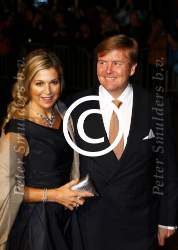 Scheveningen 30 november 2013
Voorstelling in het circustheater ivm met 200 jaar koninkrijk in Nederland. Koning Willem Alexander en Koningin Maxima