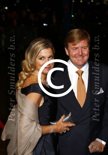 Scheveningen 30 november 2013
Voorstelling in het circustheater ivm met 200 jaar koninkrijk in Nederland. Koning Willem Alexander en Koningin Maxima