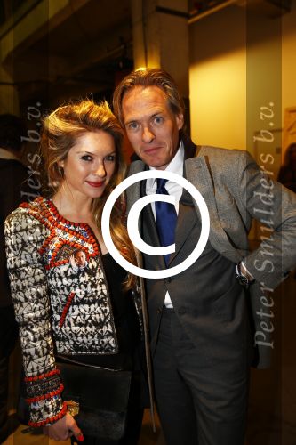 Amsterdam 13 november 2013
Bn ers kunnen een dag voordat het in de winkels van Hennes en Mauritz ligt de kollektie van isabel Marant kopen. Jort Kelder en Lauren Verster
