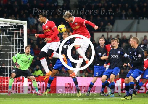 Eindhoven, 23 November 2013 PSV-SC Heerenveen, eindstand 1-1
Kompetitie, Seizoen 2013-2014
Ola Toivonen en Memphis Depay
Foto Junior Smulders