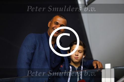 Amsterdam 19 november 2013
Ruud Gullit met zijn zoon Maxim in de arena bij Nederland Columbia