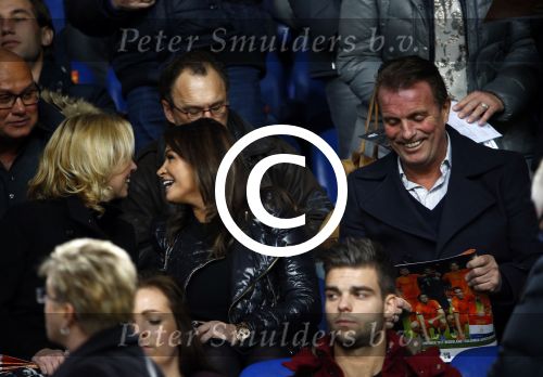 Amsterdam 19 november 2013
Sabia Engizek met ramon v  d Vaart op de tribune bij Nederland - Columbia waar rafael v d Vaart geblesseerd uitvalt.