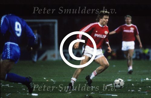 Eindhoven,1 maart 1989 Soren Lerby  tijdens PSV-Real Madris
Foto Peter Smulders Bv