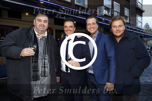 Amsterdam 14 november 2013
Wesly Bronkhorst Peter Beense Quincy en Mick Harren .