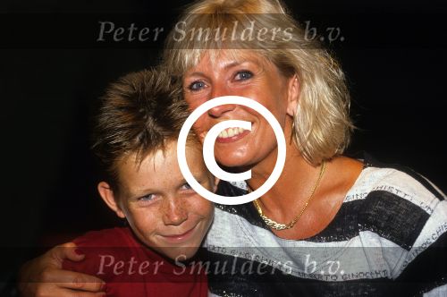 Willeke alberti met haar jonge zoon Johnny de Mol,
Foto Peter Smulders BV