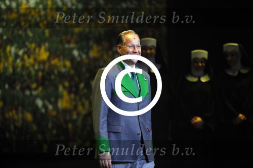 Den Bosch 23 november 2014
Premiere Sound of music in de parade in Den Bosch. 
De cast bestaat uit Anouk Maas Ad Knippels Maaike Widdershoven
Tony Neef Cindy Bell en  Vajen v d Bosch in de Albert Verlinde produktie.