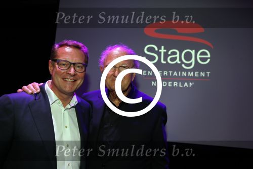 Amsterdam 17 december 2014
Joop v d Ende en Albert Verlinde maken bekend op persconferentie in gebouw van Stage holding dat ze samen gaan werken.