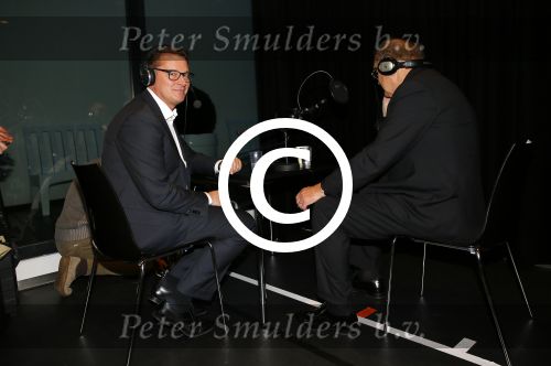 Amsterdam 17 december 2014
Joop v d Ende en Albert Verlinde maken bekend op persconferentie in gebouw van Stage holding dat ze samen gaan werken.