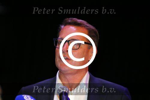 Amsterdam 17 december 2014Joop v d Ende en Albert Verlinde maken bekend op persconferentie in gebouw van Stage holding dat ze samen gaan werken.