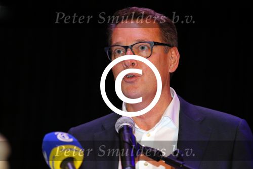 Amsterdam 17 december 2014Joop v d Ende en Albert Verlinde maken bekend op persconferentie in gebouw van Stage holding dat ze samen gaan werken.