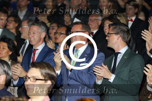 Den Bosch 23 november 2014
Premiere Sound of music in de parade in Den Bosch. 
De cast bestaat uit Anouk Maas Ad Knippels Maaike Widdershoven
Tony Neef Cindy Bell en  Vajen v d Bosch in de Albert Verlinde produktie. Albert en Onno Hoes