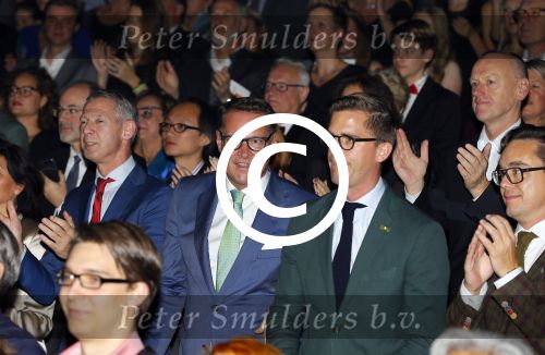 Den Bosch 23 november 2014
Premiere Sound of music in de parade in Den Bosch. 
De cast bestaat uit Anouk Maas Ad Knippels Maaike Widdershoven
Tony Neef Cindy Bell en  Vajen v d Bosch in de Albert Verlinde produktie. Albert en Onno Hoes