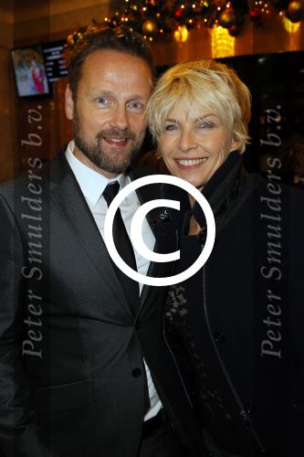 Amsterdam 18 december 2014
Premiere kerst circus in Carre.
Anita Witzier met man
