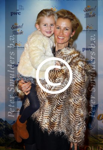 Den Bosch 23 november 2014
Premiere Sound of music in de parade in Den Bosch. Anouk en Bo Smulders