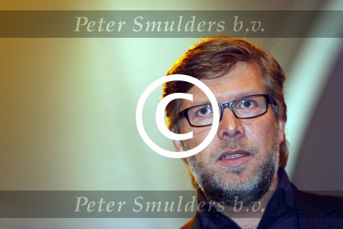 Hilversum 6 november 2014
Perspresentatie van de evangelische omroep EO. Arjan Lock