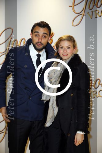 Amsterdam 1 december 2014
Premiere Gooische vrouwen 2 in het nieuwe de la mar met in de hoofdrollen Linda de Mol Lies Visschedijk Tjitske Reijdinga en Susan Visser. Bobby Boermans met een vriendin