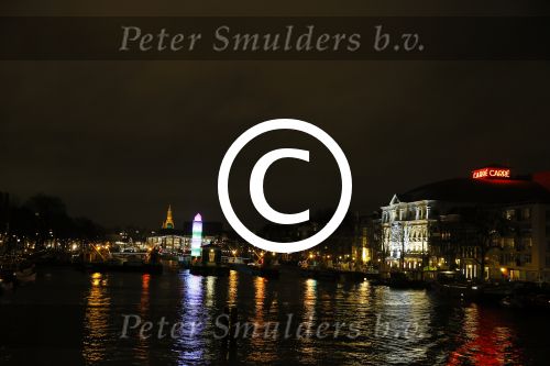 Amsterdam 18 december 2014
Carre en de magere brug bij nachtlicht