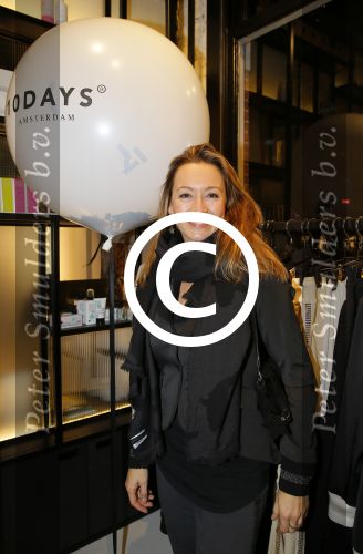 Amsterdam 20 november 2014
Opening winkel 10 days in de cornelis schuytstraat. Cynthia Abma