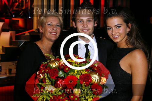 Amsterdam 16 december 2014
Sportman van het jaar verkiezing in de RAI.
Daley Blind met vriendin en moeder
