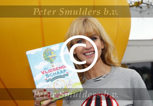 Hilversum 18 november 2014
Presentatie van het nieuwe kinderboek van Daphne Deckers \