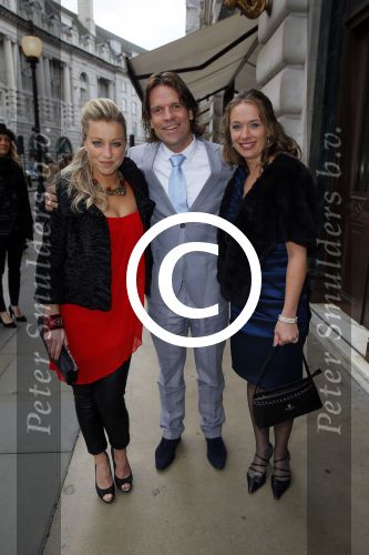 Londen 15 december 2014
Chantal Janzen en Marco Geeratz trouwen in Hotal Cafe Royal.
Het feest is s avonds in hotel Claridge\'s. Daphne Flint