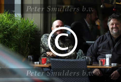 Amsterdam 25 november 2014
Dean Saunders op terras met Ferry de KOk