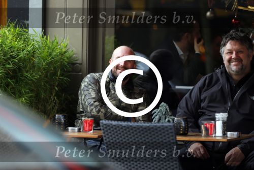 Amsterdam 25 november 2014
Dean Saunders op terras met Ferry de KOk