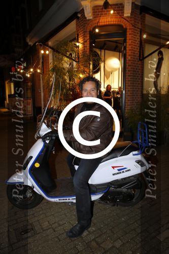 Amsterdam 20 november 2014
Opening winkel 10 days in de cornelis schuytstraat. Dirk Zeelenberg
