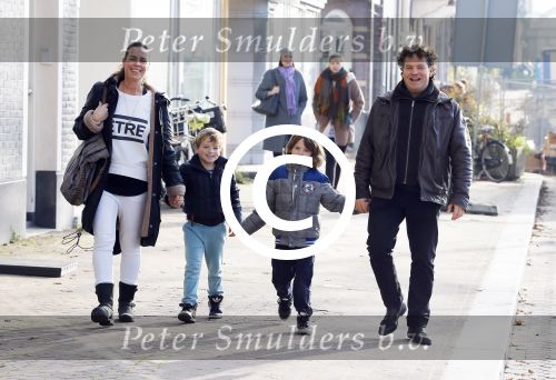 Amsterdam 22 november 2014
Dirk Zeelenberg met zijn vrouw Suus en twee zoons