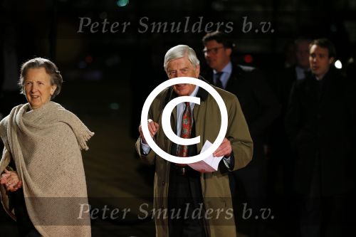 Utrecht 8 december 2014
Mr Pieter v Vollenhoven viert samen met zijn familie ,Prinses Margriet Prins Maurits Prinses Marilene Prins Bernhard Jr. Prinses Annette Prins Floris Prinses Aimee Prins Pieter Christiaan en Prinses Anita zijn 75e verjaardag in het Beatrix theater.