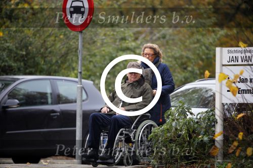 Amsterdam 20 november 2014
Ed v Tijn in rolstoel met zijn vrouw Odette