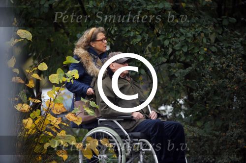 Amsterdam 20 november 2014
Ed v Tijn in rolstoel met zijn vrouw Odette
