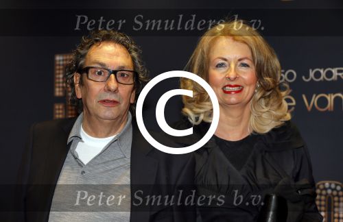 Utrecht 18 november 2014
Andre v Duin viert zijn 50 jarig artiesten bestaan in het Beatrix theater. Ferry de Groot met vrouw