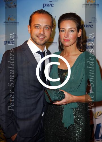 Den Bosch 23 november 2014
Premiere Sound of music in de parade in Den Bosch. Geert Hoes met vriendin