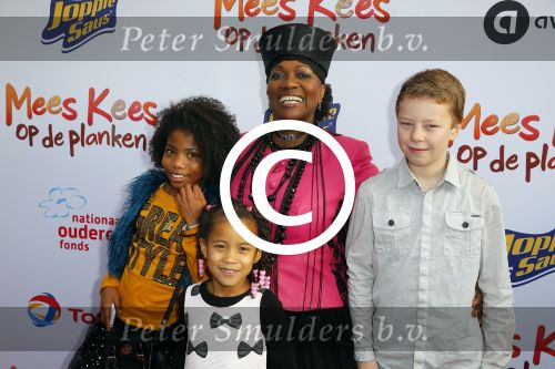Amsterdam 22 november 2014
Premiere Mees Kees in carre met in de hoofdrollen Willem Voogd Sanne Wallis de Vries  Felix Osinga, en Brent Thomassen. Gerda havertong met kleinkinderen
