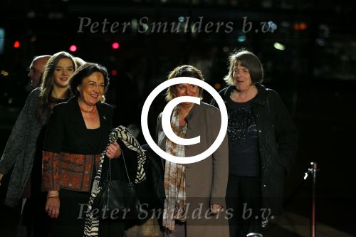 Utrecht 8 december 2014
Mr Pieter v Vollenhoven viert samen met zijn familie ,Prinses Margriet Prins Maurits Prinses Marilene Prins Bernhard Jr. Prinses Annette Prins Floris Prinses Aimee Prins Pieter Christiaan en Prinses Anita zijn 75e verjaardag in het Beatrix theater.