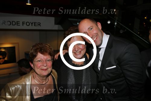 Amsterdam 1 december 2014
Premiere Gooische vrouwen 2 in het nieuwe de la mar met in de hoofdrollen Linda de Mol Lies Visschedijk Tjitske Reijdinga en Susan Visser