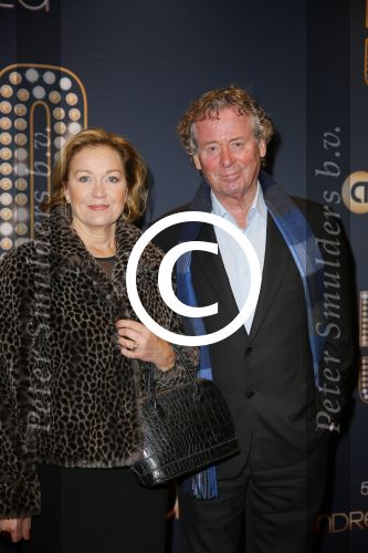 Utrecht 18 november 2014
Andre v Duin viert zijn 50 jarig artiesten bestaan in het Beatrix theater. harry en Els v Hooff