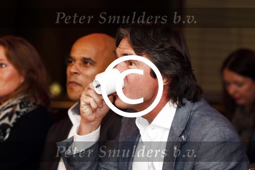 Hilversum 12 december 2014
Presentatie cast en presentatrice Yolanthe Sneijder Cabau van expeditie poolcirkel bij RTL
Hein Vergeer