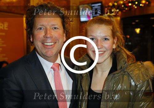 Amsterdam 18 december 2014
Premiere kerst circus in Carre.
Henkjan Smits met dochter