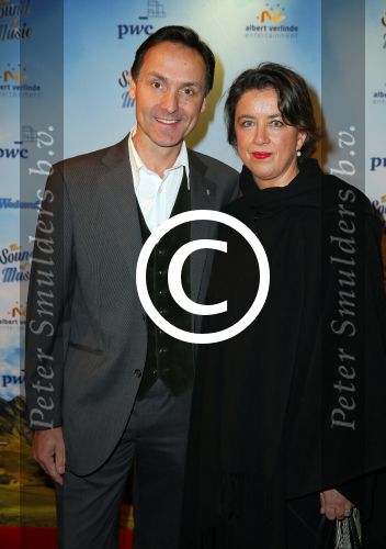 Den Bosch 23 november 2014
Premiere Sound of music in de parade in Den Bosch. Hugo Haenen met vrouw