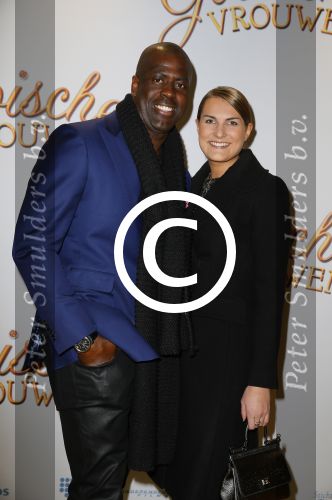 Amsterdam 1 december 2014
Premiere Gooische vrouwen 2 in het nieuwe de la mar met in de hoofdrollen Linda de Mol Lies Visschedijk Tjitske Reijdinga en Susan Visser