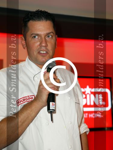 Vaassen 9 november 2014
Presentatie nieuwe produktlijn Aad Ouborg Bourgini genaamd. De presentatie is in restaurant de Leest van Jacob Jan Boerma.